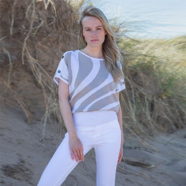 Marble Oversized Jumper With Abstract Vertical Stripes And Buttons